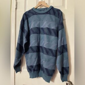 Bristol Blues Men's Crewneck Sweater — Navy & Light Blue Geometric Stripe